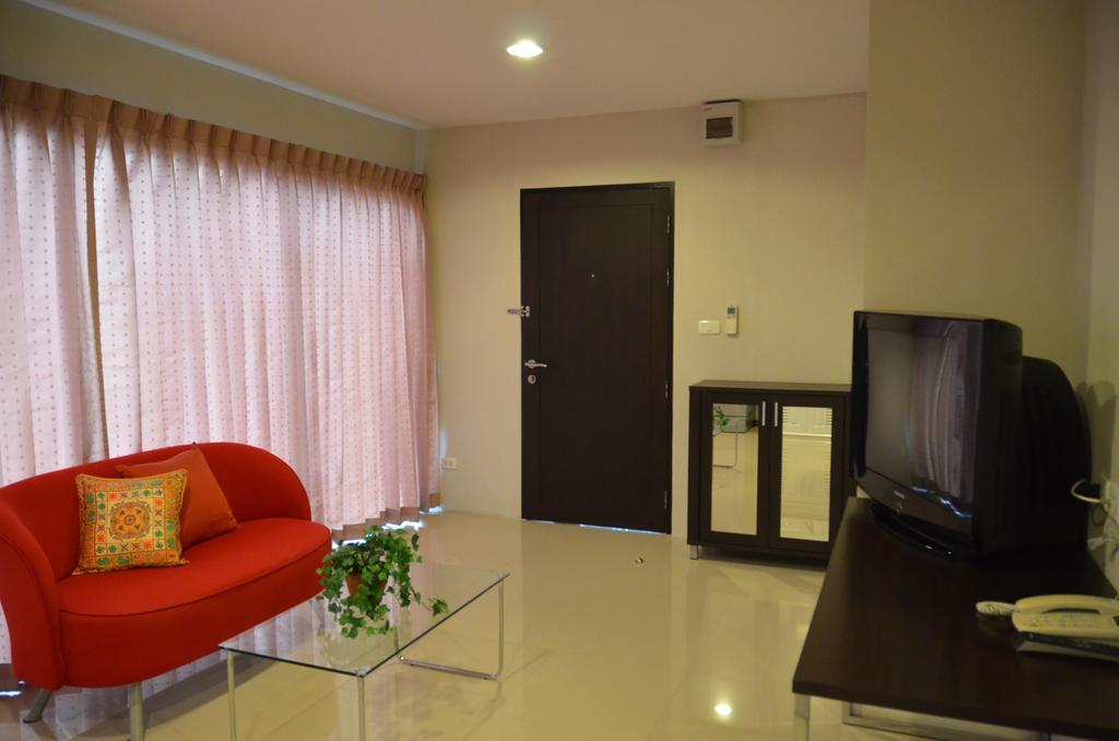 Bangkok Living Aparthotel Room photo